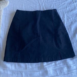 Brandy Melville navy skirt